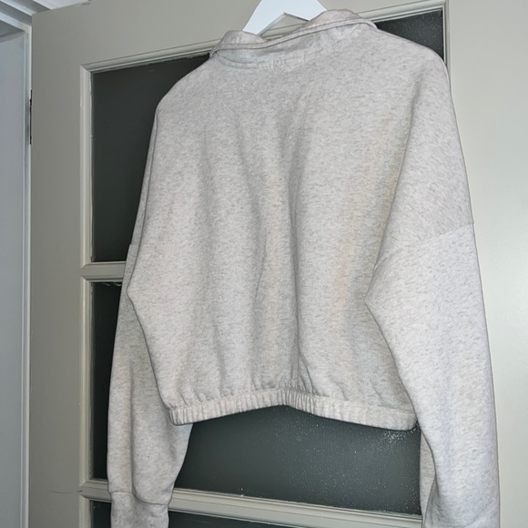 Cream/white grey cropped half-zip sweater from Garage - Picture 2 of 6
